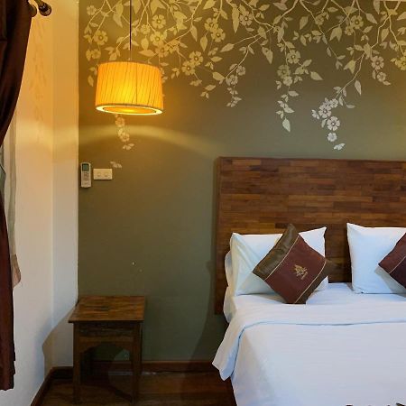Thapae Boutique House Otel Chiang Mai Dış mekan fotoğraf