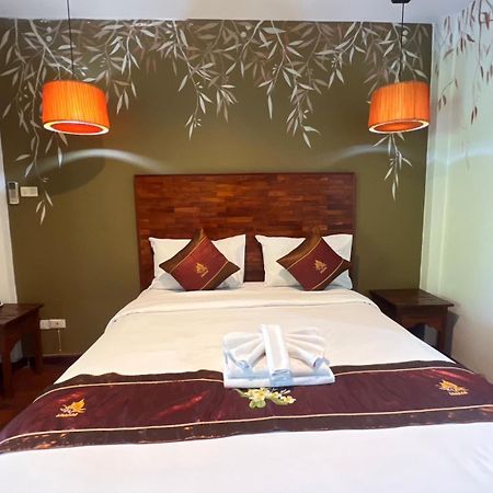 Thapae Boutique House Otel Chiang Mai Dış mekan fotoğraf
