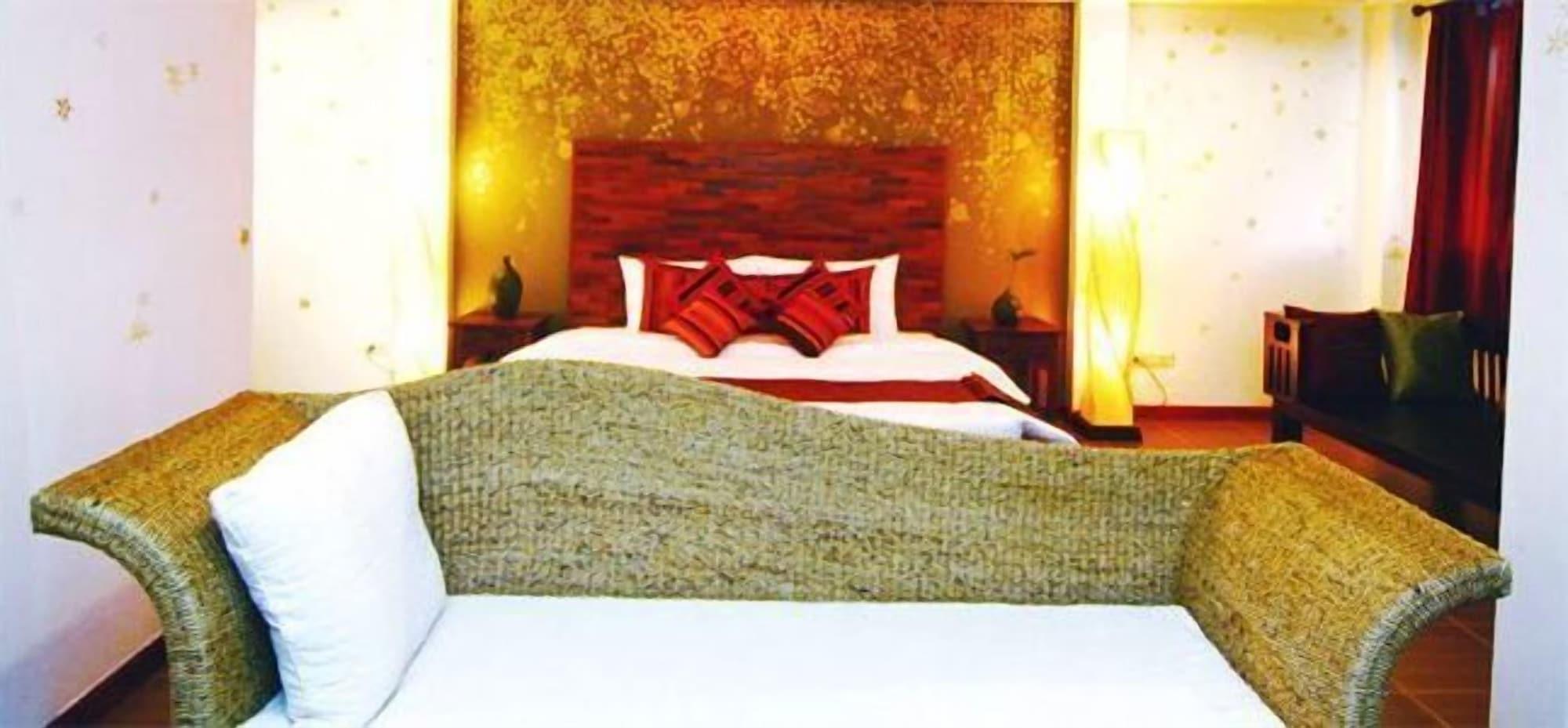 Thapae Boutique House Otel Chiang Mai Dış mekan fotoğraf